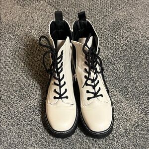Sincerely Jules Cream Ankle Boots with Black Laces